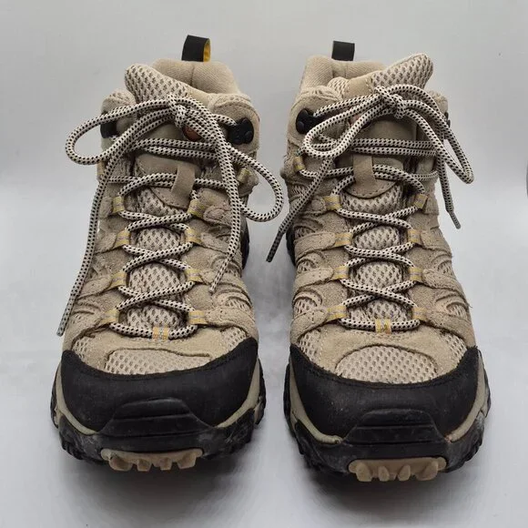 Merrell Women's Moab Ventilator Mid Hiking Boots - Picture 1 of 3